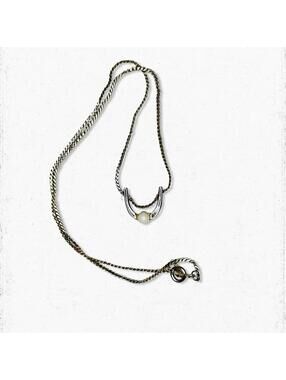 5601gc. Goldtone Wishbone Vintage Choker